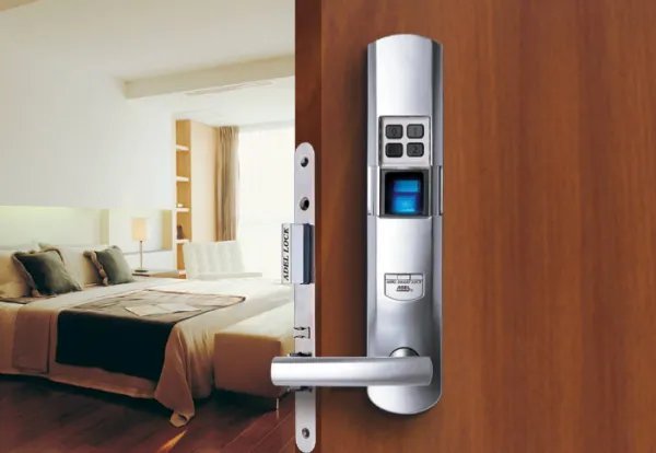 有些指纹锁很便宜，有些则很贵，原因是什么？