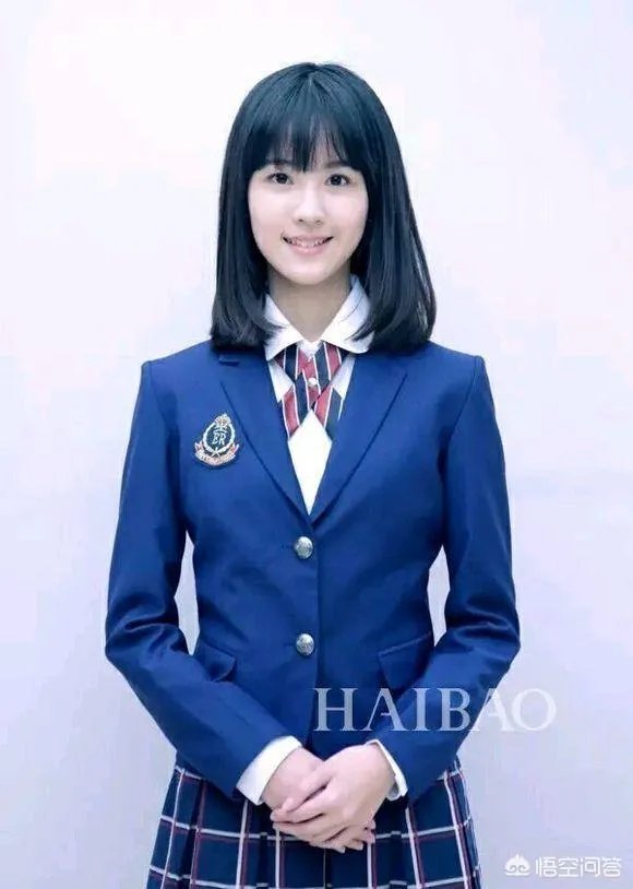 哪个女明星穿校服最好看？