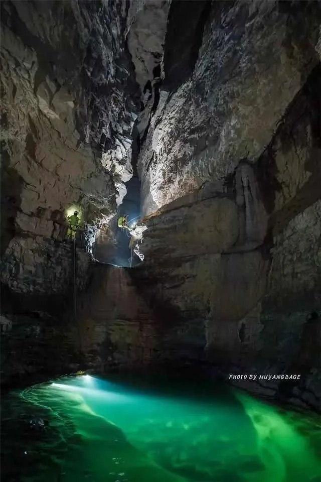 地下喀斯特地貌的溶洞有什么