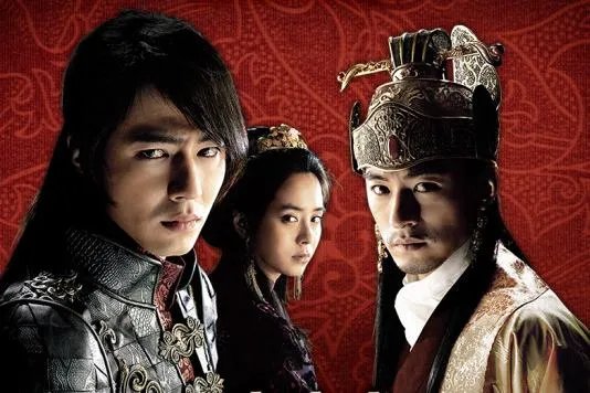 汉成帝的真爱到底是谁，为何说赵飞燕与赵合德加起来，都不如一个男人？