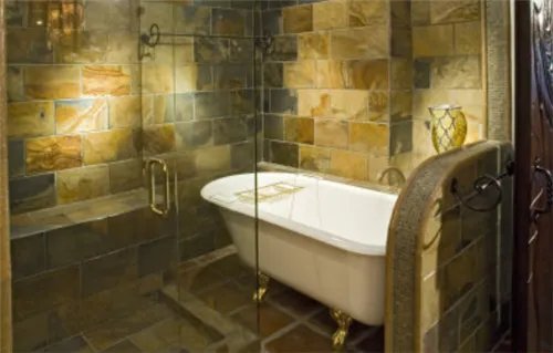 浴室的防爆膜是内贴还是外贴