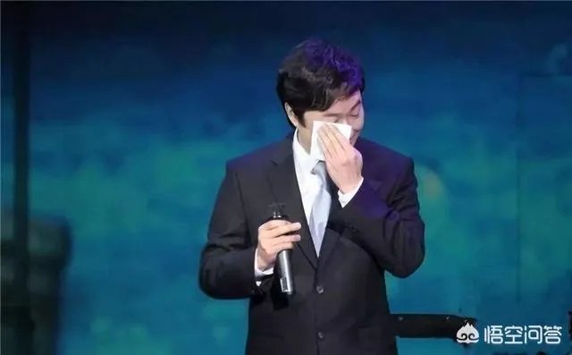 如何看待费玉清正式封麦？