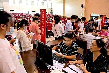 2020阜南二中录取分数线大概是多少呢我考了五百多想上二中可以吗希望大家看到可以回复一下很急，谢谢