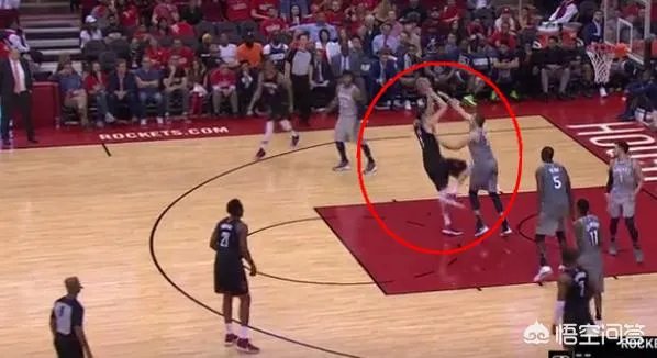 周琦职业生涯第一场季后赛得到2分1篮板怎么评价？