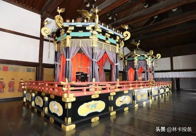 日本天皇登基仪式怎么来的？