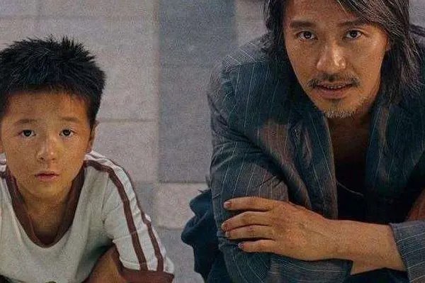 当徐娇喊周星驰爸爸时，周星驰有什么反应？