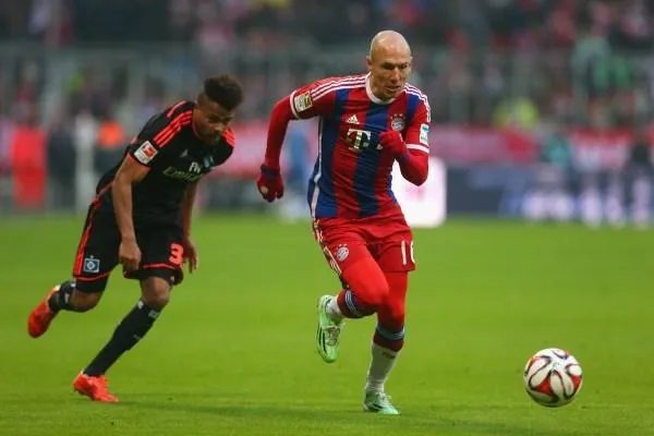 罗本和贝尔谁的速度更快？技术上有又是谁更细腻？