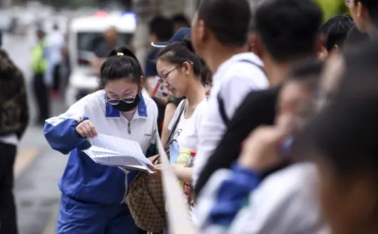 湖北高考分数线2022一本