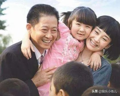 中国最迷人酒窝美女许晴，有过一位亿万富翁男友后，为何从此单着？