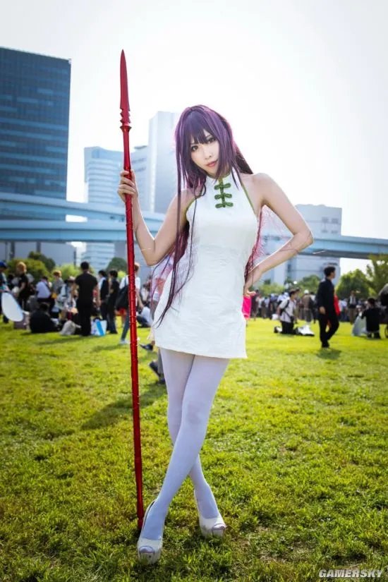 C94精品COSPLAY大合集 巨乳白血球妹子超级抢镜头