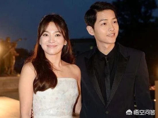 婚礼后宋仲基宋慧乔人气急剧下降,你怎么看待明星炒婚现象?