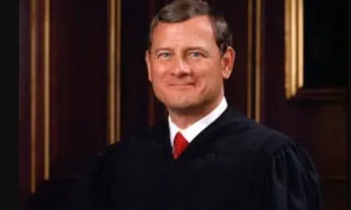 美国现任最高法院大法官是哪九位,他们的立场派别是什么?