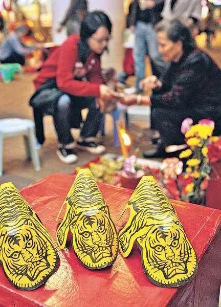 打小人游戏（小人游戏规则和玩法介绍）