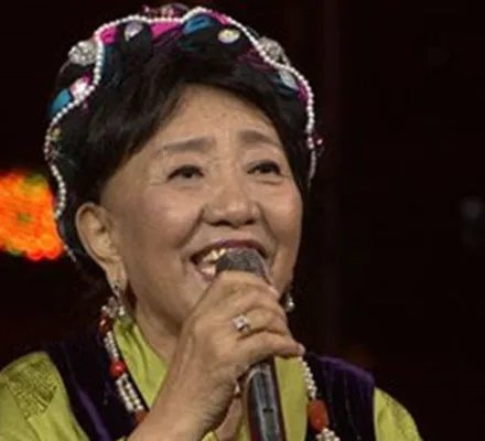 韩红是才旦卓玛的女儿吗？ 她的歌声风靡了几代人