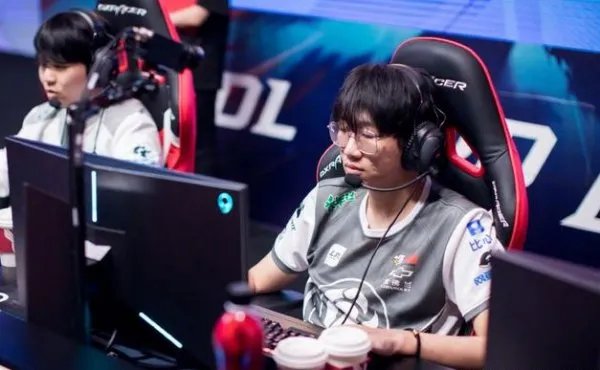 《LOL》IG夺得世界赛门票 JKL采访透露宁王疑似回归首发