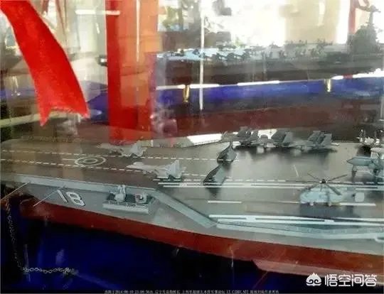 辽宁舰改造完毕今已出海，4月23日海军节阅舰式，双航母编队可期待吗？