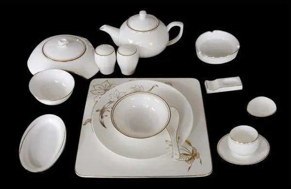 骨质瓷餐具的简介