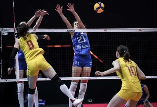 如何看待中国女排遭遇四连败？