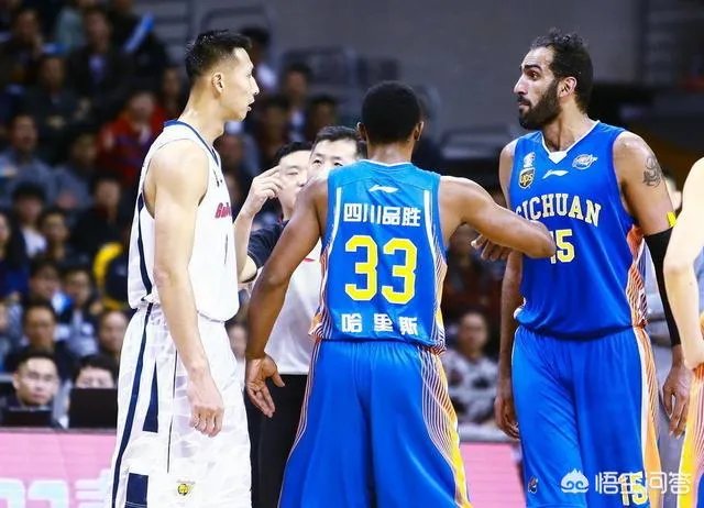 易建联和哈达迪谁才是近10年亚洲男篮第一人?他们有哪些传奇交锋史?