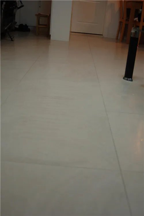 地砖水印擦干净小窍门  教您瓷砖污渍巧清除