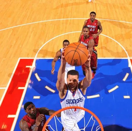 迈克尔·卡特-威廉姆斯的国籍哪里 还是一个顽强的孩子