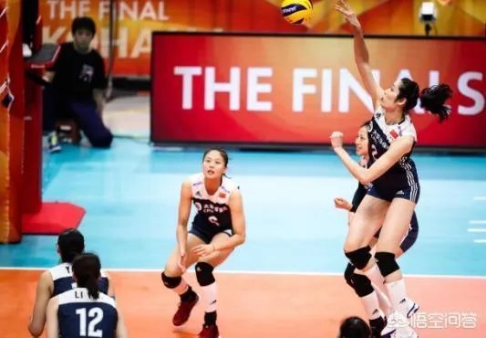 世锦赛三四名决赛中国女排3-0完胜荷兰以季军收官,如何评价队员们这场比赛的表现?