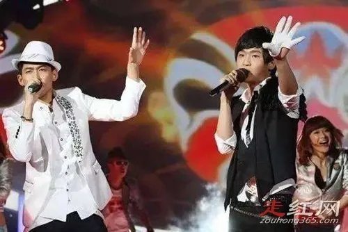 夏航燕托奶门事件始末 转身洗白嫁给了富二代陶冉