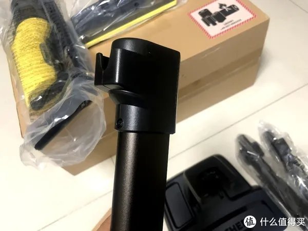 无线吸尘器入门好选择 500块买个德国的吸尘器的优缺点 KARCHER