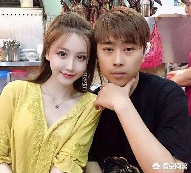 姿态复出后,斗鱼官方发空白微博暗示white,并且开放封禁视频,开哥能复出吗?