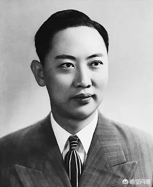 怎样看待京剧名家张君秋的演唱艺术？