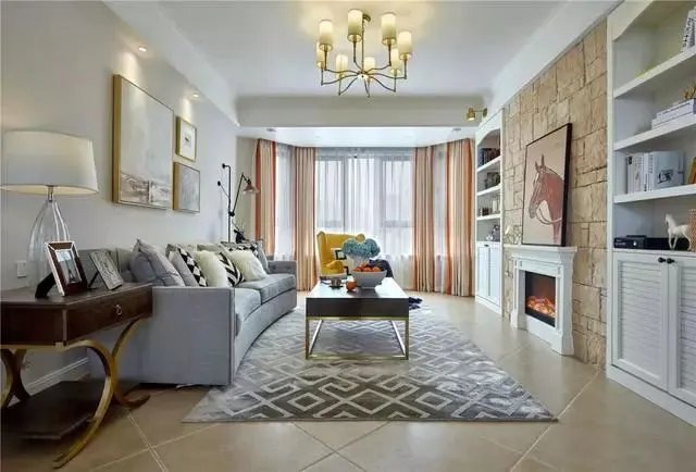 102㎡现代轻奢欧美风,弧形窗的设计,非常典雅大气!真让人羡慕