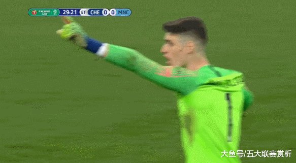 切尔西与曼城的联赛杯决赛，萨里换门将，凯帕拒绝下场，你怎么看？
