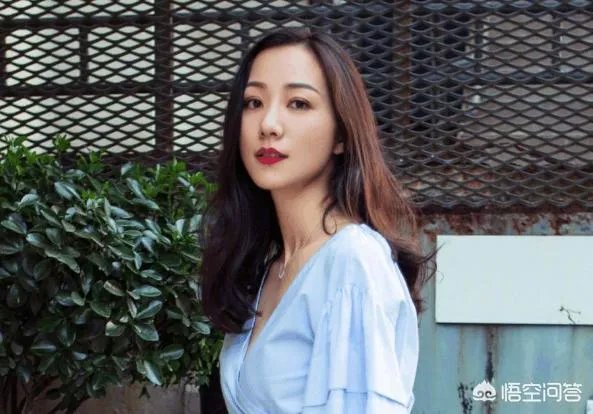 女子电话停机5年未用竟欠费近万元,大多数是滞纳金,这合理吗?你有没有没注销的电话卡?