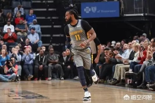 如何评价火箭vs灰熊中豪斯的表现，最后阶段上格林会更好吗？