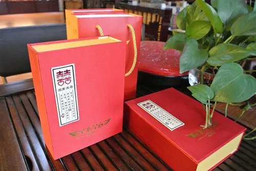 婚礼回礼送什么 结婚回礼一般回哪四样