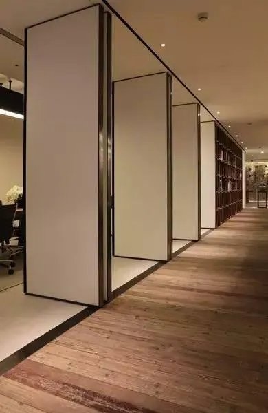 只有极简风才能hold住的豪品别墅,既美又有品!