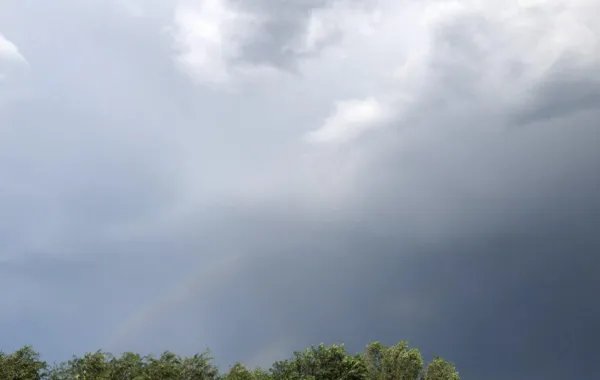 北京连续三天出现彩虹,未来天气如何