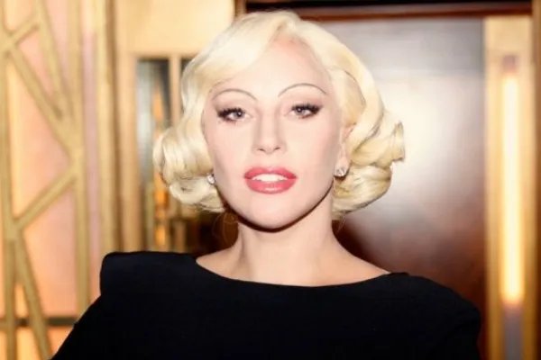 仅距离上次抽烟半个月，Ladygaga自爆戒烟成功值得相信吗？