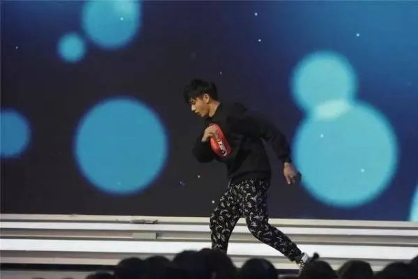 非诚勿扰特种兵李昶吁哪一期