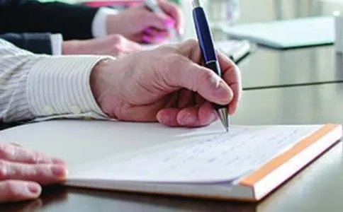 以报答为话题的作文