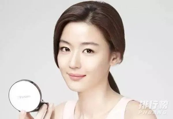 YSL最新款气垫_圣罗兰气垫怎么用最正确