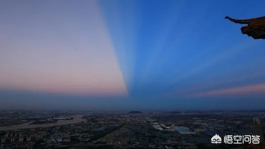 有人说现在手机这么普及，为什么关于UFO的视频却很少了？