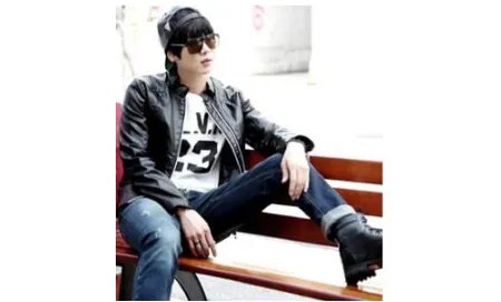 男士圆脸发型图片