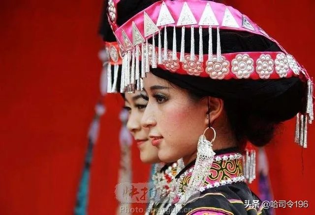 中国那个少数民族服装最好看