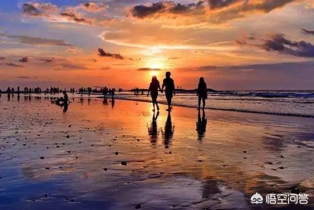 夏季出游避暑，有的喜欢在国内，有的喜欢出国。你感觉去哪里好？