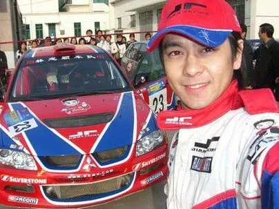 林志颖车祸大曝光 赛车确实玩命