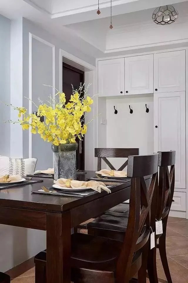 鞋柜+餐边柜的33种组合设计，小户型不装真的可惜！