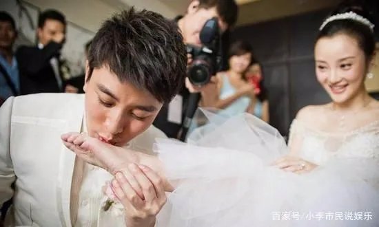 贾乃亮看到别人求婚就流泪，是不是被李小璐伤透了心？