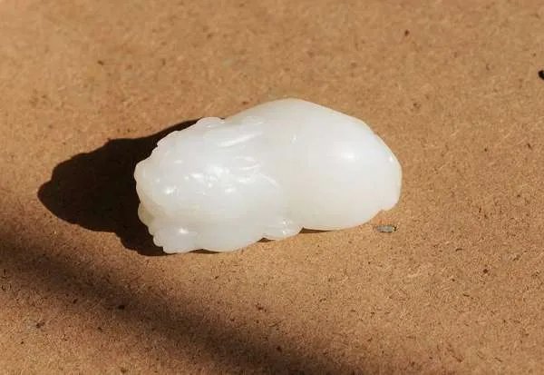 和田玉老的好还是新的好？