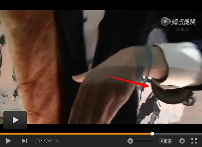 马年春晚YIF魔术穿帮了,好垃圾,不如刘谦了,好多地方穿帮